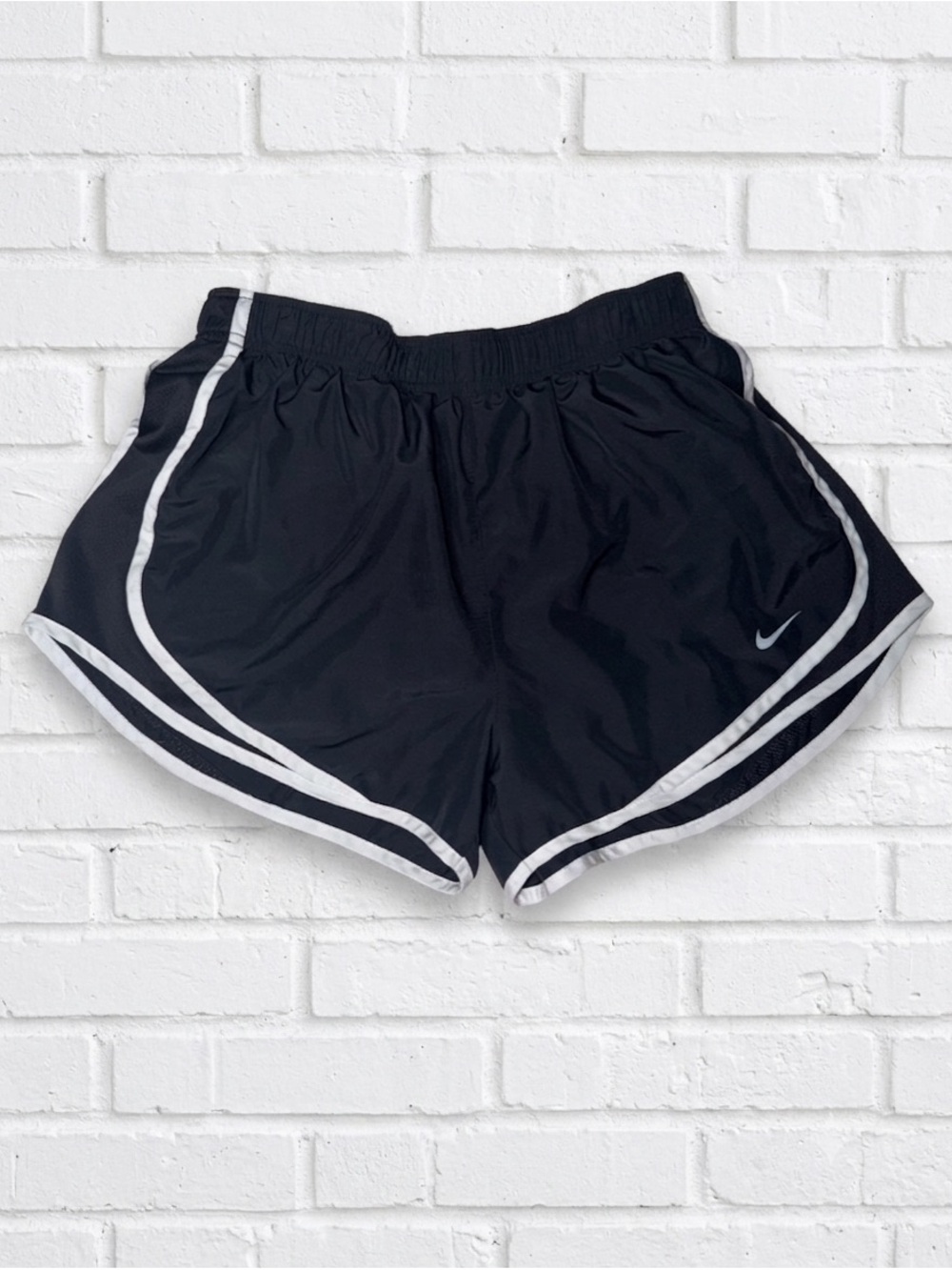 Nike Womens Tempo Dri-FIT Running Shorts Black White Trim Athletic Mesh Large L
